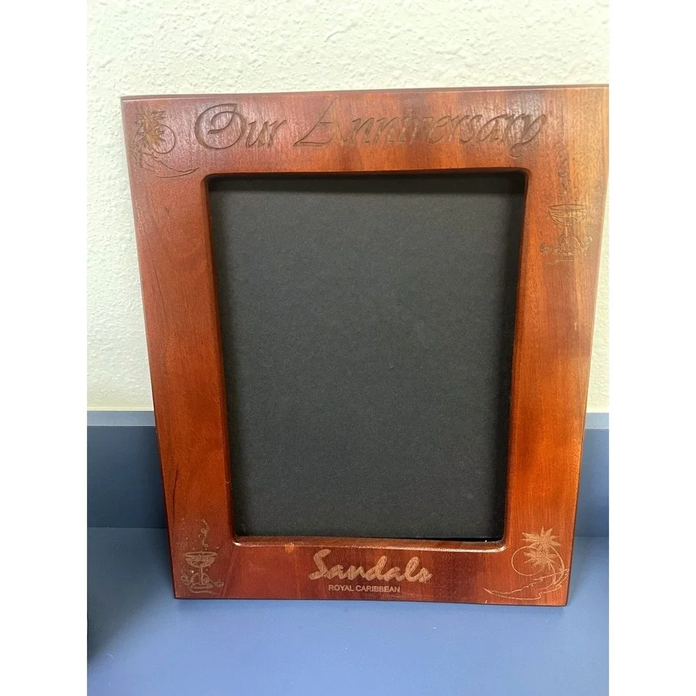 Vintage Sandals Resort Our Anniversary ROYAL CARIBBEAN‎ Wood 8x10 PICTURE FRAME